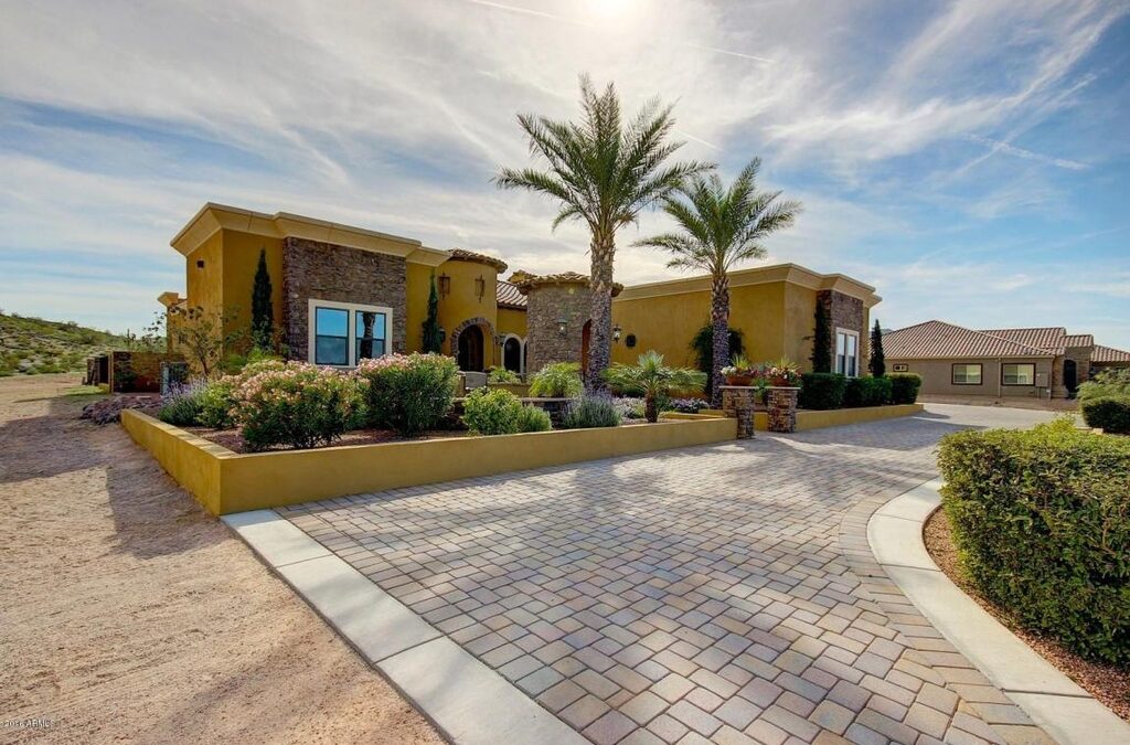 US home sales slump in Feb.; Pinal results mixed